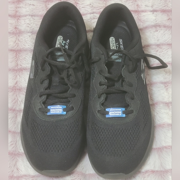 womens shoes skechers Sneakers memory foam size 11 *Machine Washable* - Picture 1 of 6